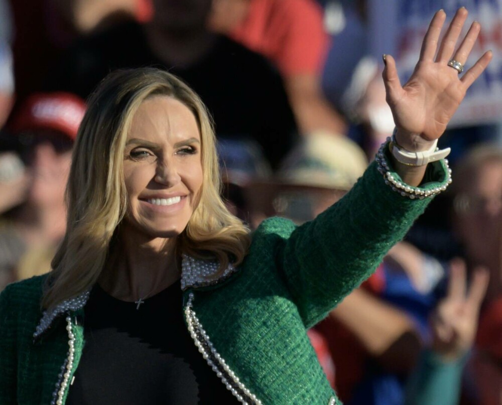 Nora lui Donald Trump, Lara Trump, va prezenta o emisiune de weekend la Fox News - Imaginea 10