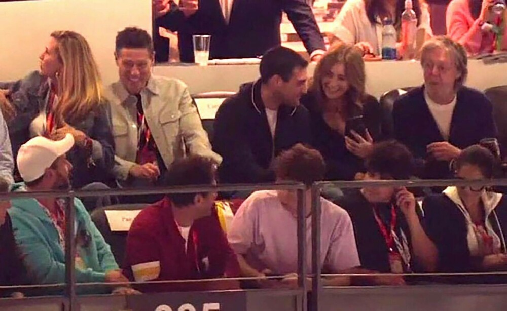 Taylor Swift, Jay-Z, Adam Sandler, Lionel Messi şi Bradley Cooper, printre celebrităţile prezente la Super Bowl 2025. FOTO - Imaginea 11