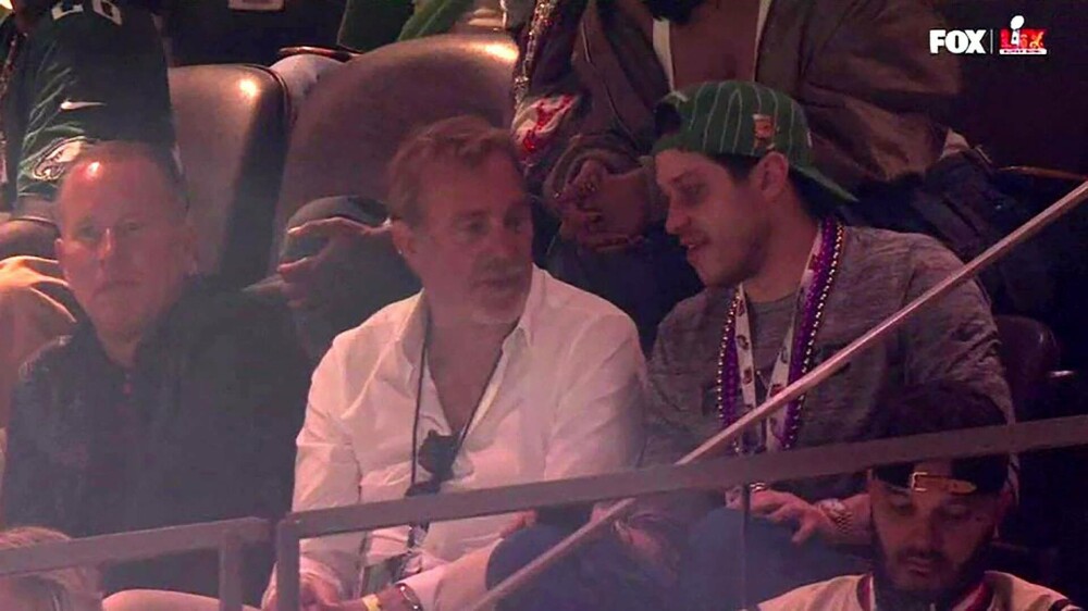 Taylor Swift, Jay-Z, Adam Sandler, Lionel Messi şi Bradley Cooper, printre celebrităţile prezente la Super Bowl 2025. FOTO - Imaginea 12