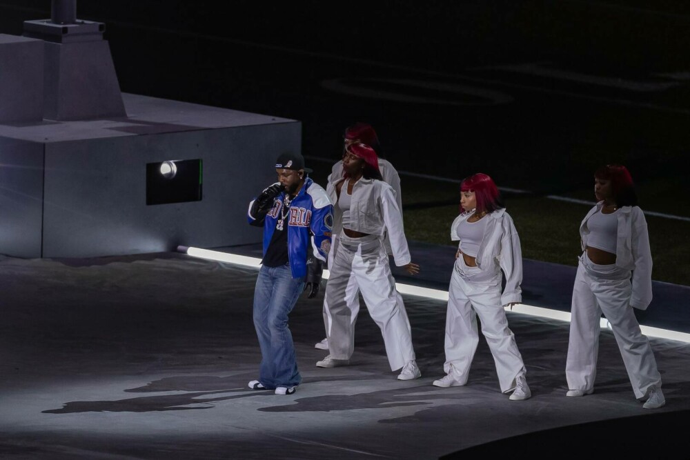 Kendrick Lamar, criticat pentru spectacolul de la Super Bowl 2025. „Cel mai prost show de la pauza meciului” - Imaginea 10