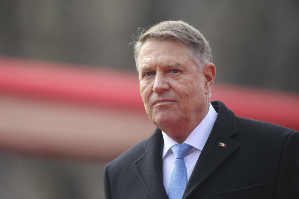 VIDEO. Klaus Iohannis a plecat de la Cotroceni, după ce i-a predat mandatul lui llie Bolojan: ”Să aveți grijă de România” - Imaginea 11