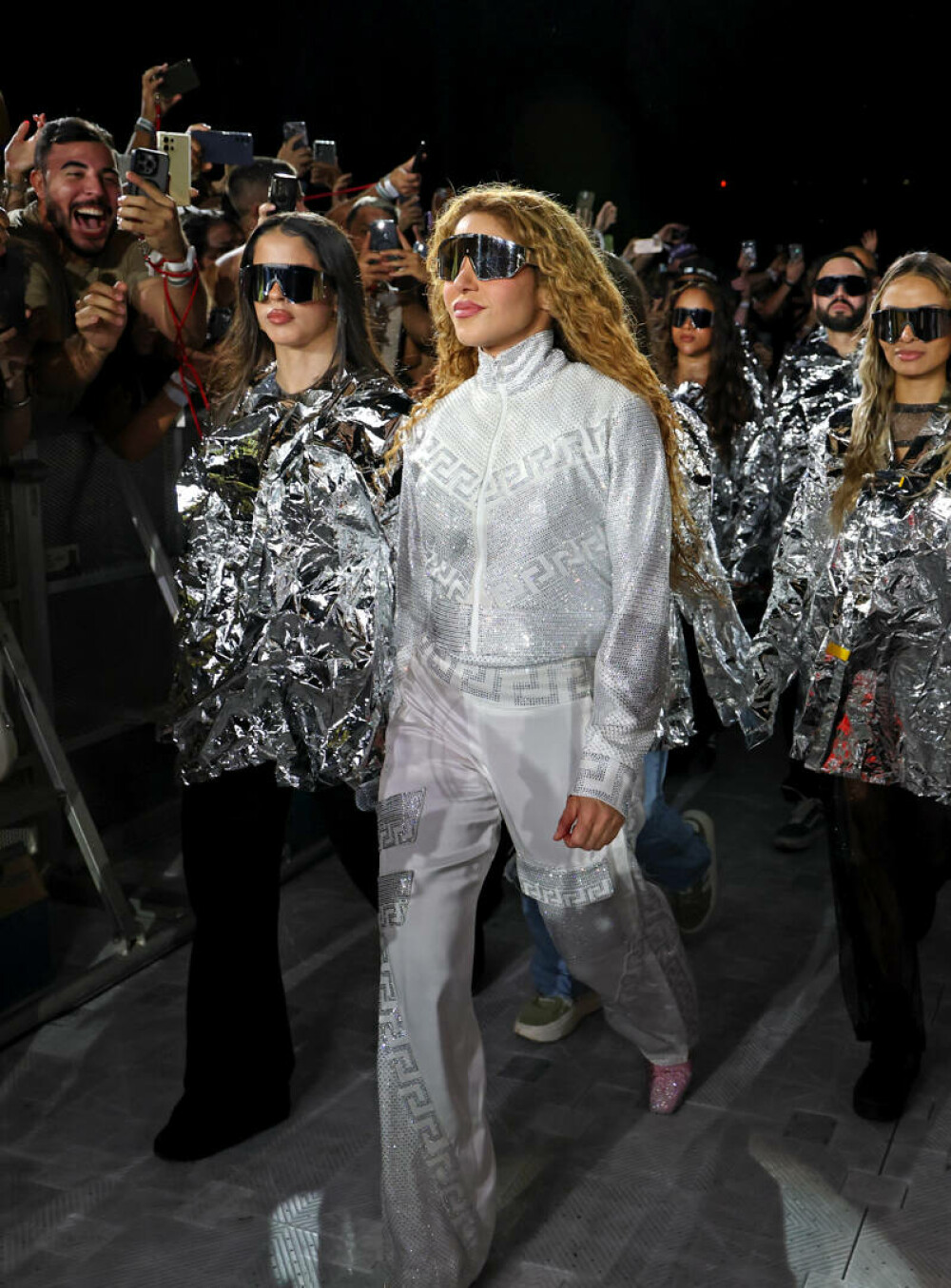 Shakira și-a lansat la Rio de Janeiro primul turneu mondial din ultimii șapte ani. Imagini spectaculoase cu artista. FOTO - Imaginea 19