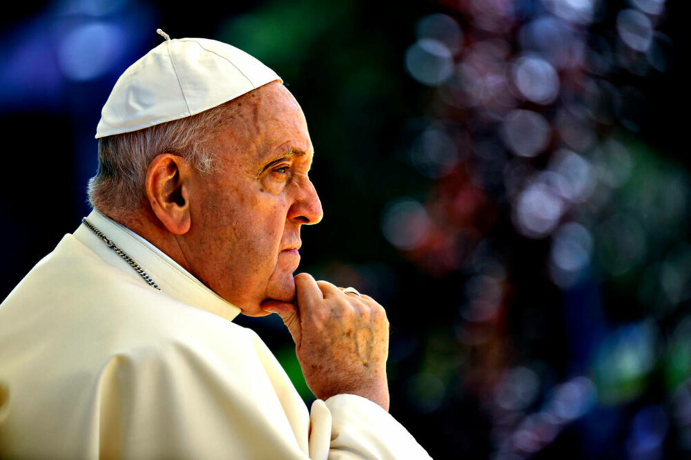 Cine a fost Papa Francisc. Suveranul Pontif a condus Biserica Catolică timp de 12 ani. GALERIE FOTO - Imaginea 41