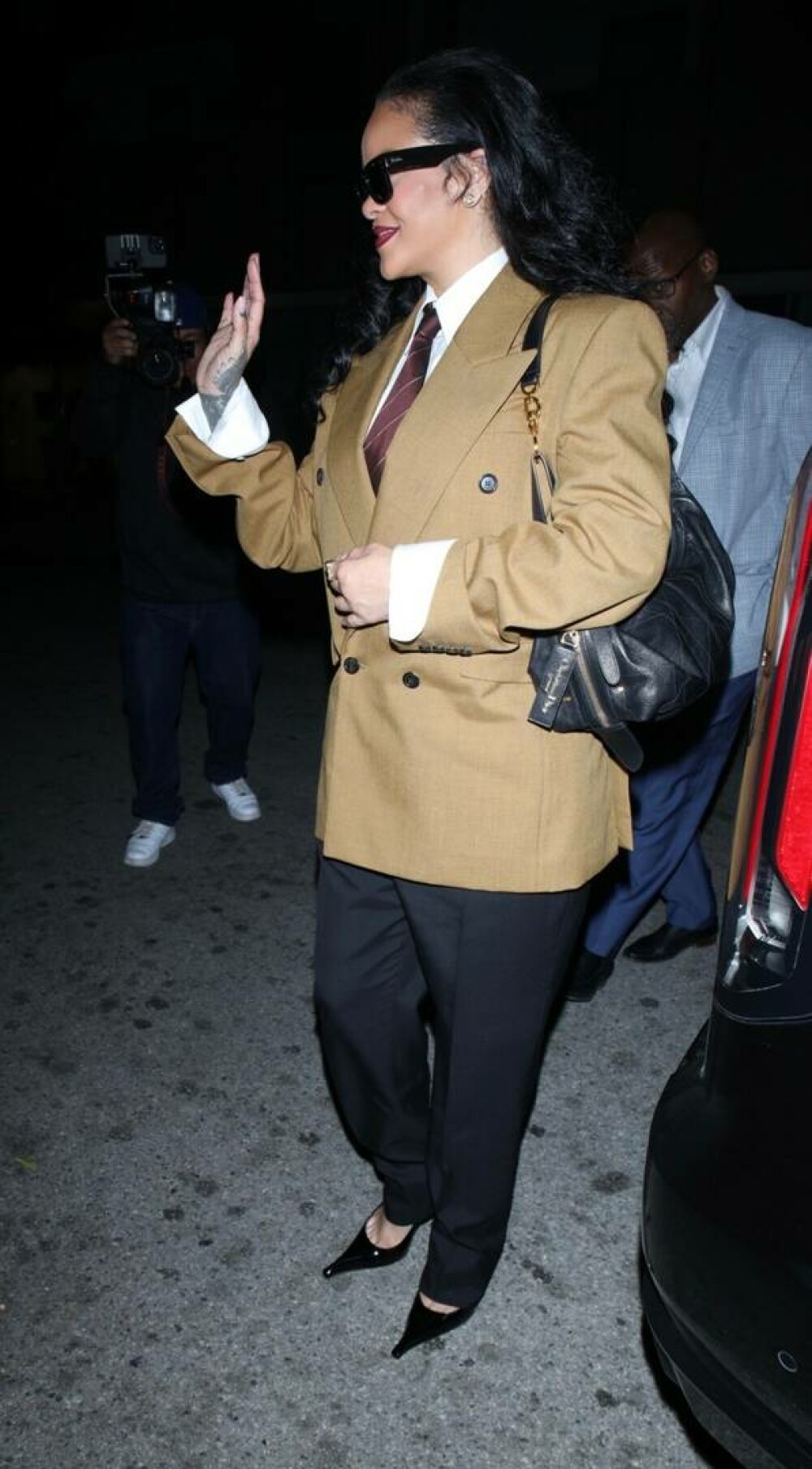 Rihanna și ASAP Rocky, apariție relaxată în California de ziua artistei. Vedeta a împlinit 37 de ani. FOTO - Imaginea 5