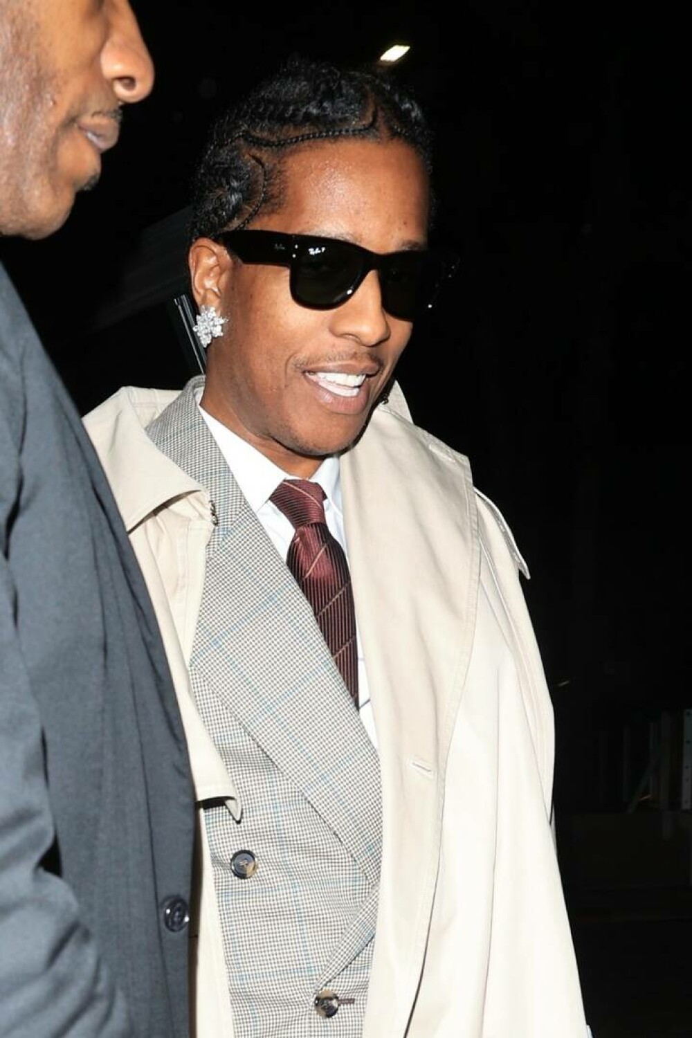 Rihanna și ASAP Rocky, apariție relaxată în California de ziua artistei. Vedeta a împlinit 37 de ani. FOTO - Imaginea 8