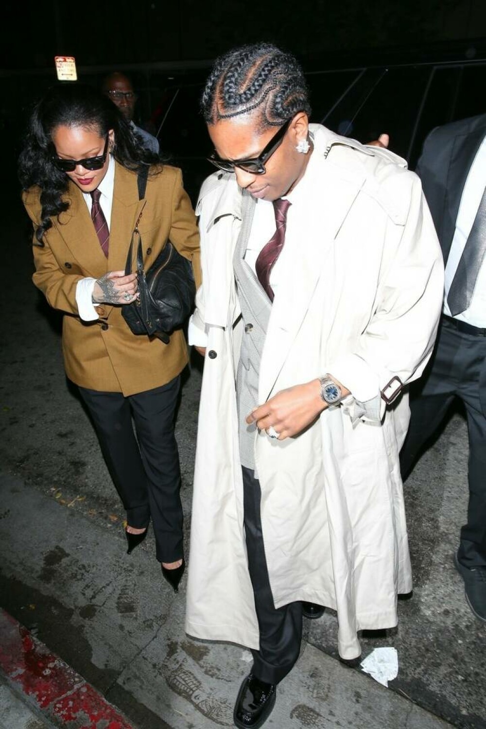 Rihanna și ASAP Rocky, apariție relaxată în California de ziua artistei. Vedeta a împlinit 37 de ani. FOTO - Imaginea 11