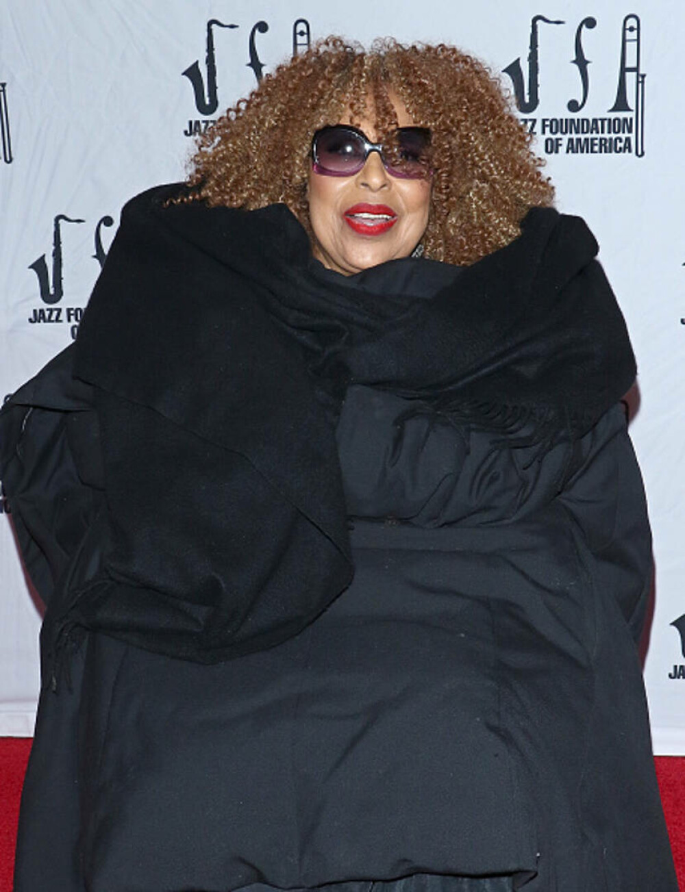 Cântăreaţa Roberta Flack a murit. Artista R&B celebră pentru hitul „Killing me softly with his song” avea 88 de ani - Imaginea 25