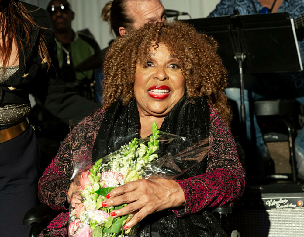 Cântăreaţa Roberta Flack a murit. Artista R&B celebră pentru hitul „Killing me softly with his song” avea 88 de ani - Imaginea 29