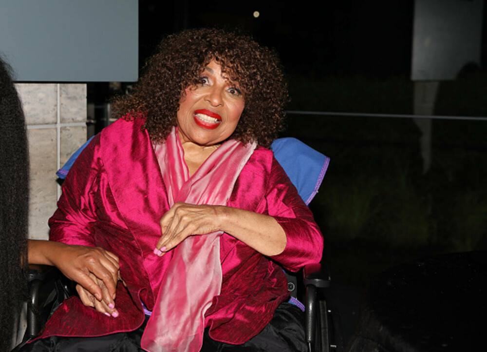 Cântăreaţa Roberta Flack a murit. Artista R&B celebră pentru hitul „Killing me softly with his song” avea 88 de ani - Imaginea 36