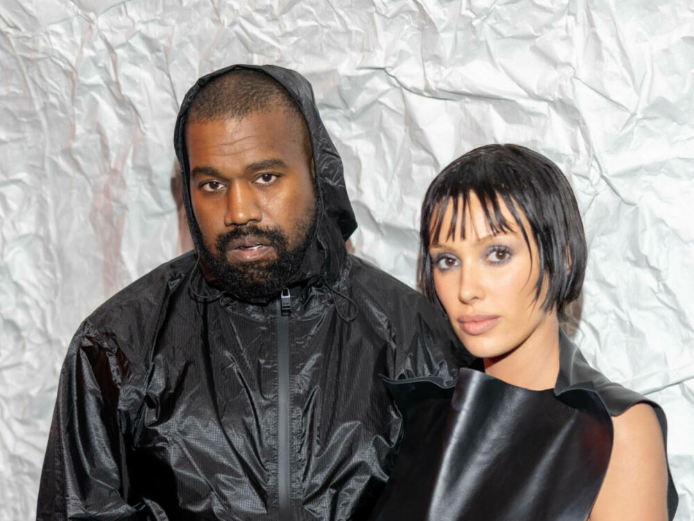 Bianca Censori, apariție îndrăzneață pe străzile din Spania. Cum s-a afișat soția lui Kanye West. GALERIE FOTO - Imaginea 1
