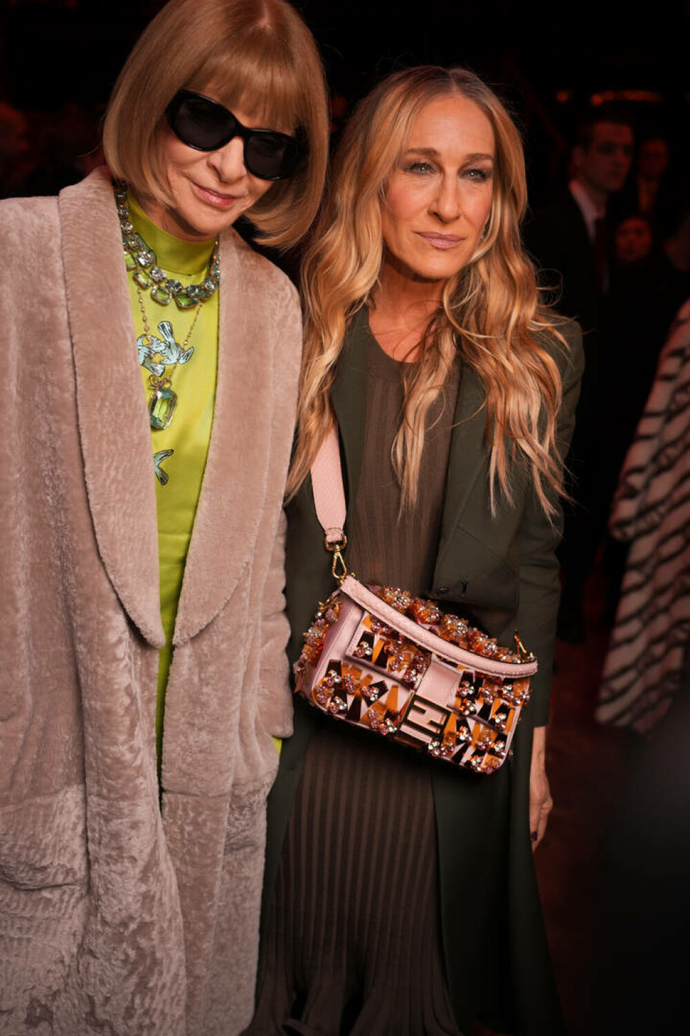 Sarah Jessica Parker, apariție elegantă la Milano Fashion Week cu o geantă purtată de personajul său din „Sex and the City” - Imaginea 7