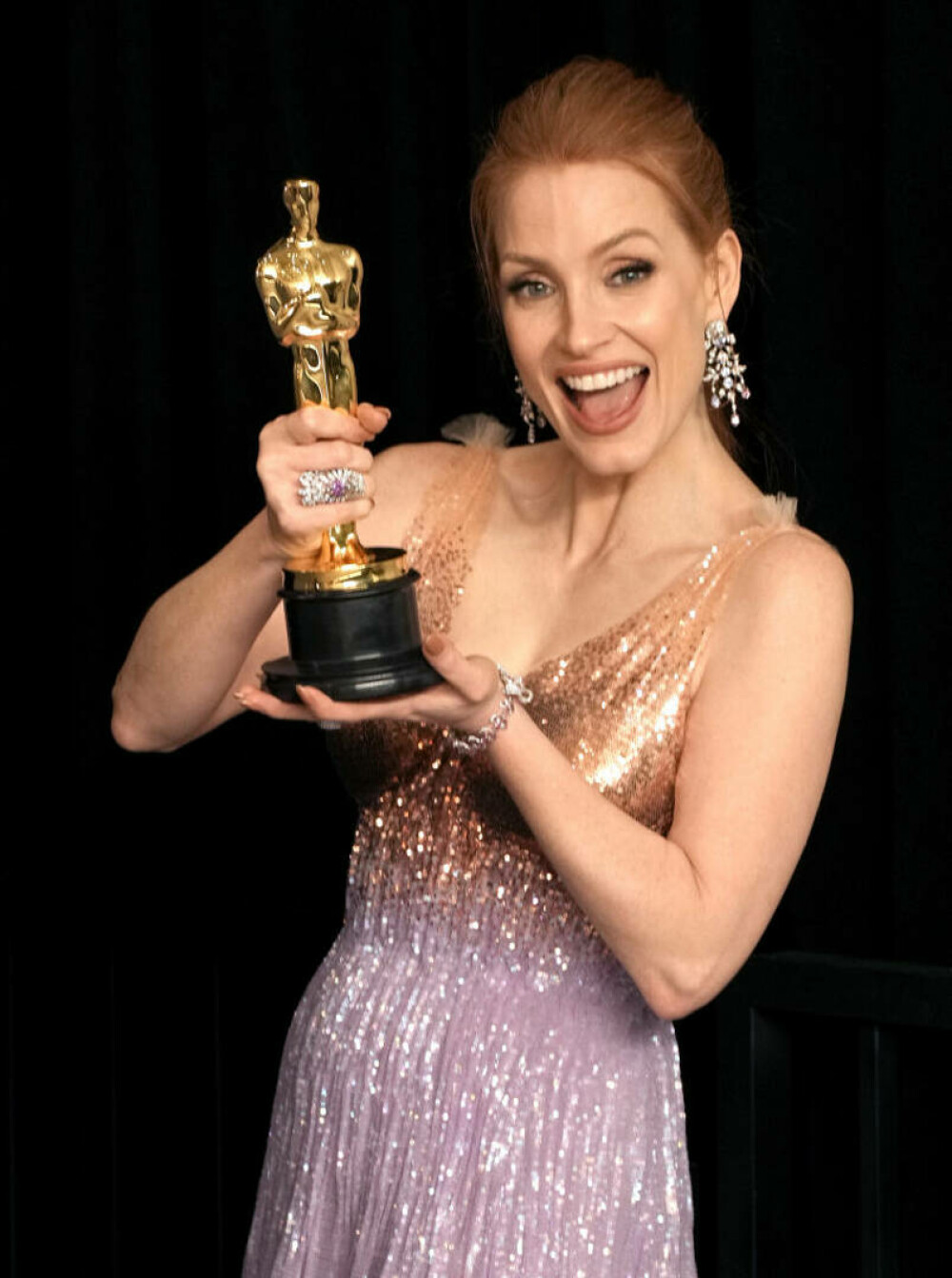 Ținute memorabile la Premiile Oscar - eleganță, stil și momente de neuitat din istoria Premiilor Academiei | FOTO - Imaginea 64