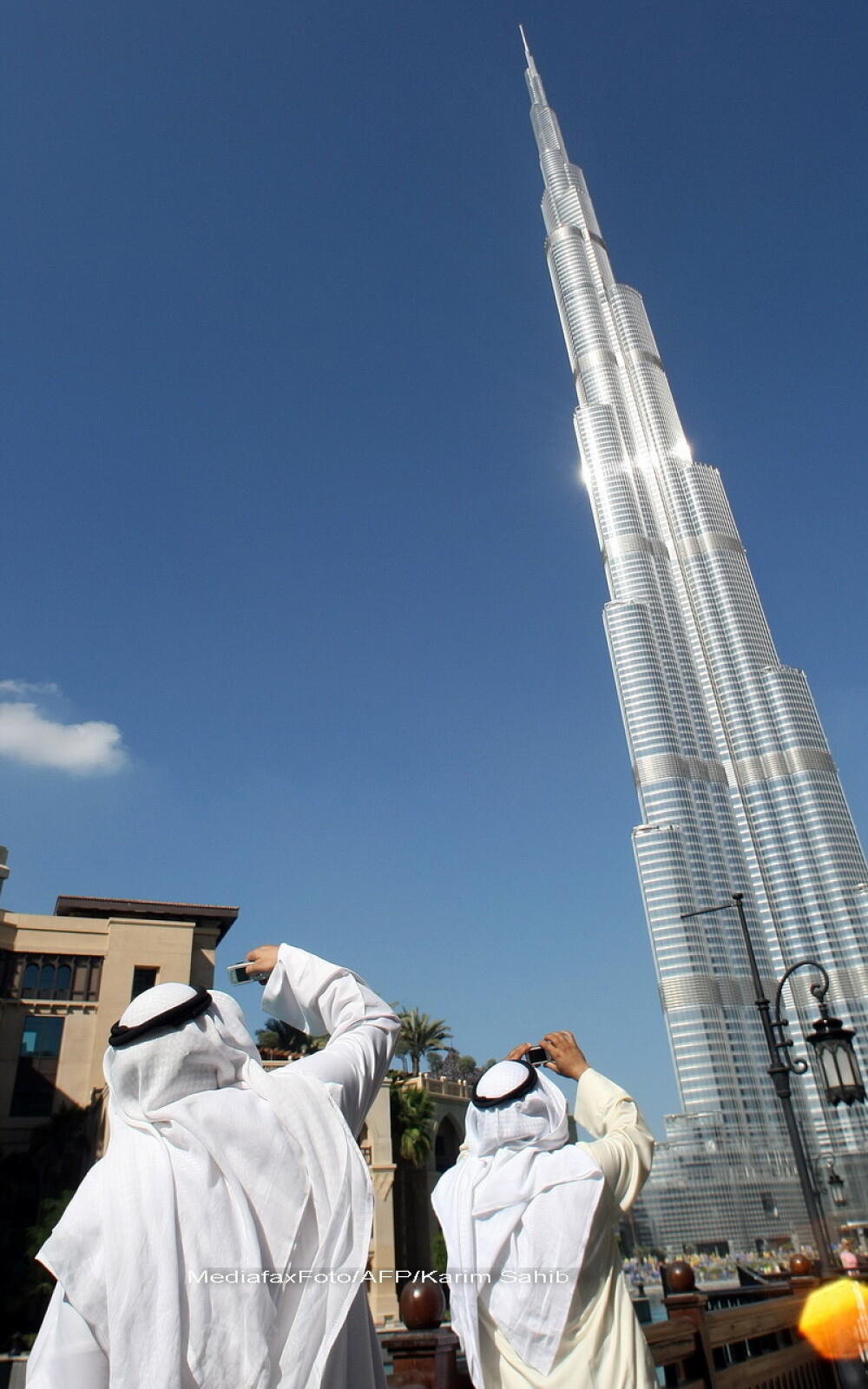 Cea mai inalta cladire din lume, inaugurata in Dubai! Imagini spectaculoase - Imaginea 8