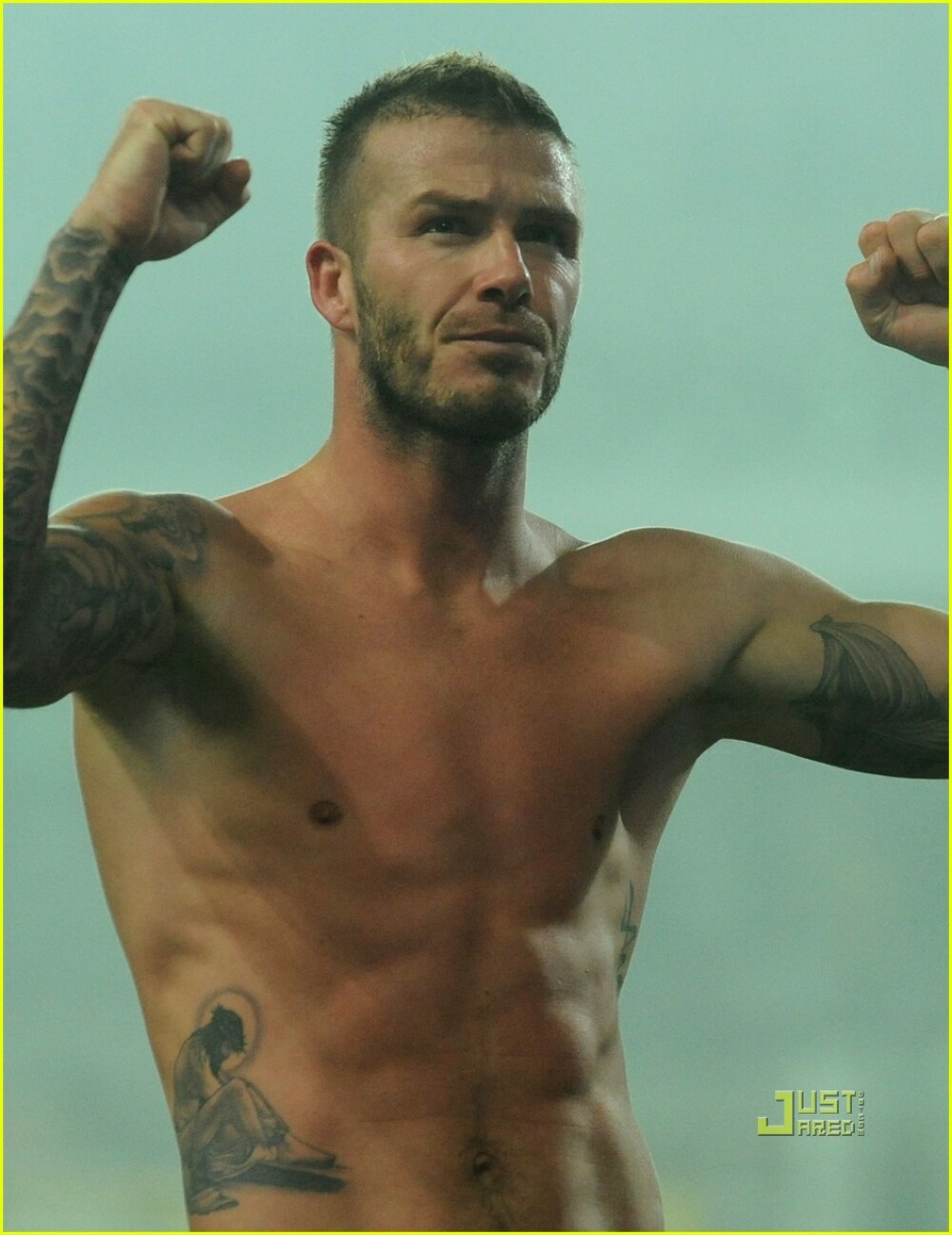 David Beckham a ramas in chiloti! - Imaginea 5