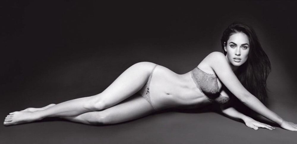 Cheryl Cole, cea mai SEXY femeie de pe PLANETA si in 2010! - Imaginea 3