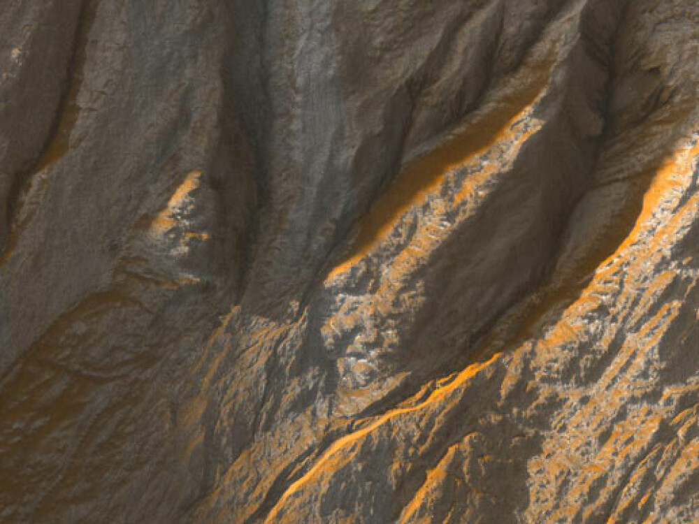 Noi ilustratii uimitoare de pe Marte! Vezi GALERIE FOTO - Imaginea 4