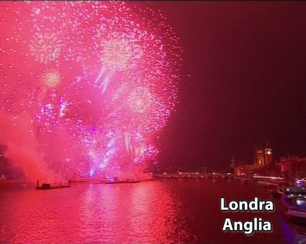 Explozie de lumini si bucurie.Cum a fost primit 2011 in lume. Foto si video - Imaginea 19