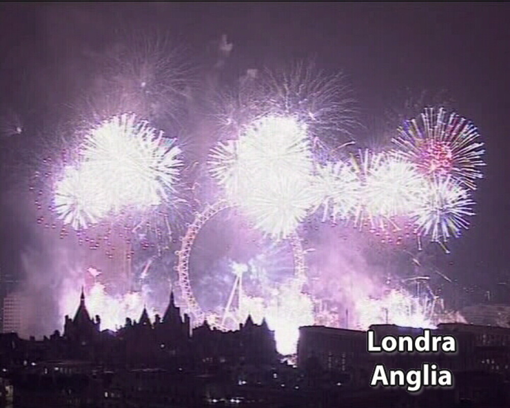 Explozie de lumini si bucurie.Cum a fost primit 2011 in lume. Foto si video - Imaginea 23