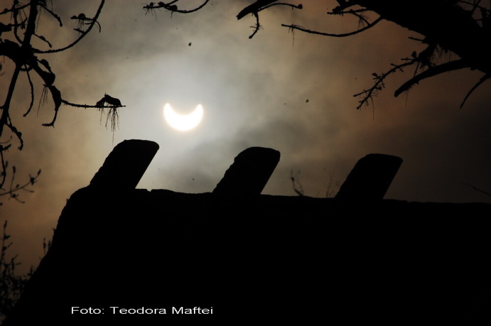 Prima eclipsa partiala de soare din 2011 a durat trei ore. VIDEO si FOTO! - Imaginea 1
