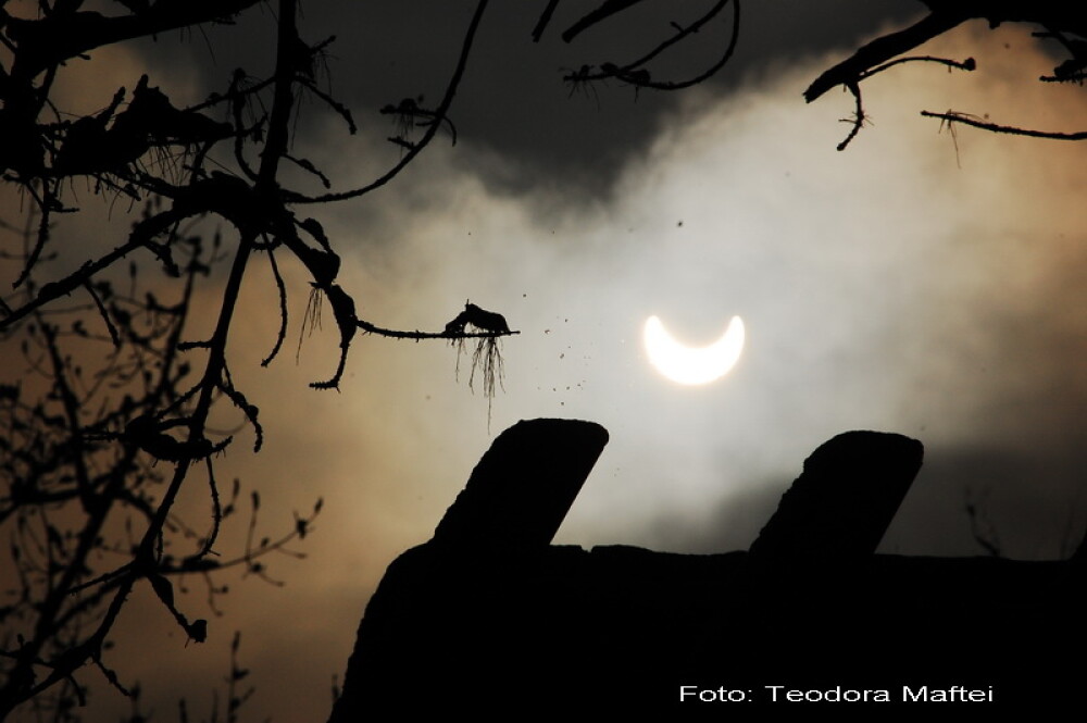 Prima eclipsa partiala de soare din 2011 a durat trei ore. VIDEO si FOTO! - Imaginea 3