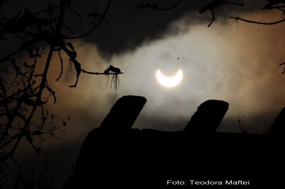 Prima eclipsa partiala de soare din 2011 a durat trei ore. VIDEO si FOTO! - Imaginea 4