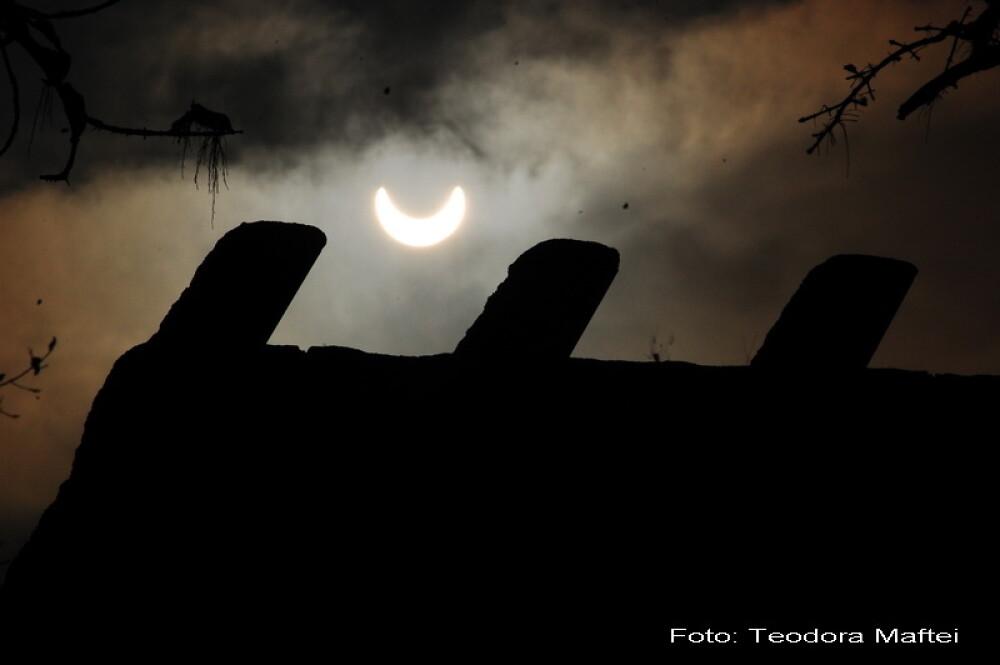 Prima eclipsa partiala de soare din 2011 a durat trei ore. VIDEO si FOTO! - Imaginea 5