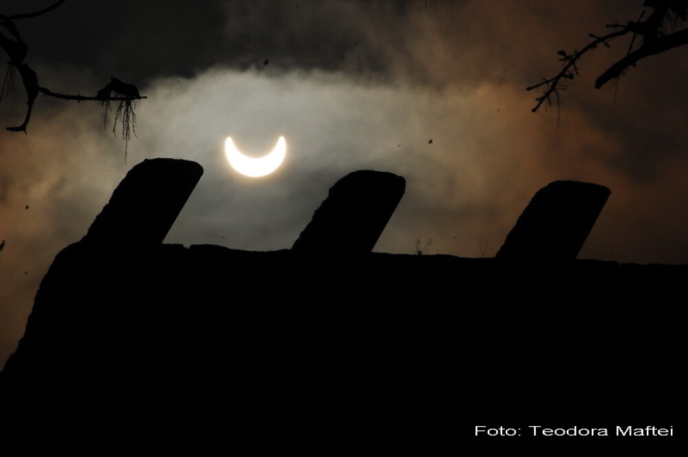 Prima eclipsa partiala de soare din 2011 a durat trei ore. VIDEO si FOTO! - Imaginea 6