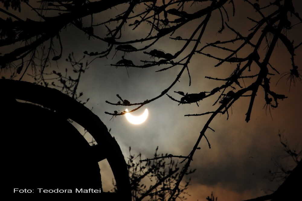 Prima eclipsa partiala de soare din 2011 a durat trei ore. VIDEO si FOTO! - Imaginea 10