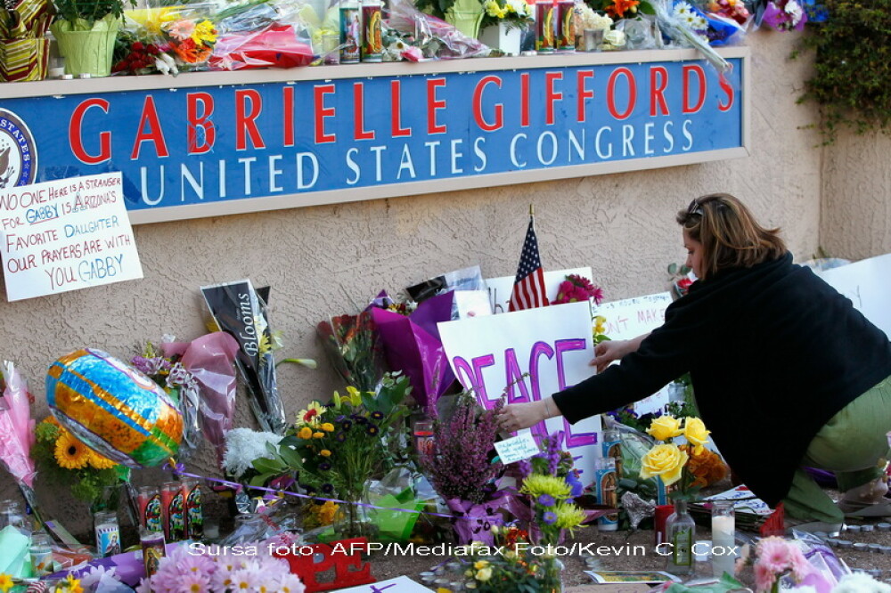 Detaliile ororii din Arizona: o femeie s-a aruncat peste asasin - Imaginea 5