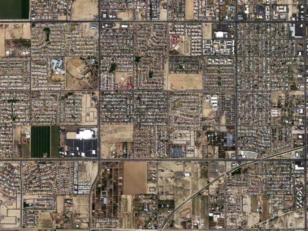 Imagini din satelit cu orasele fantoma din Arizona. Galerie FOTO - Imaginea 1