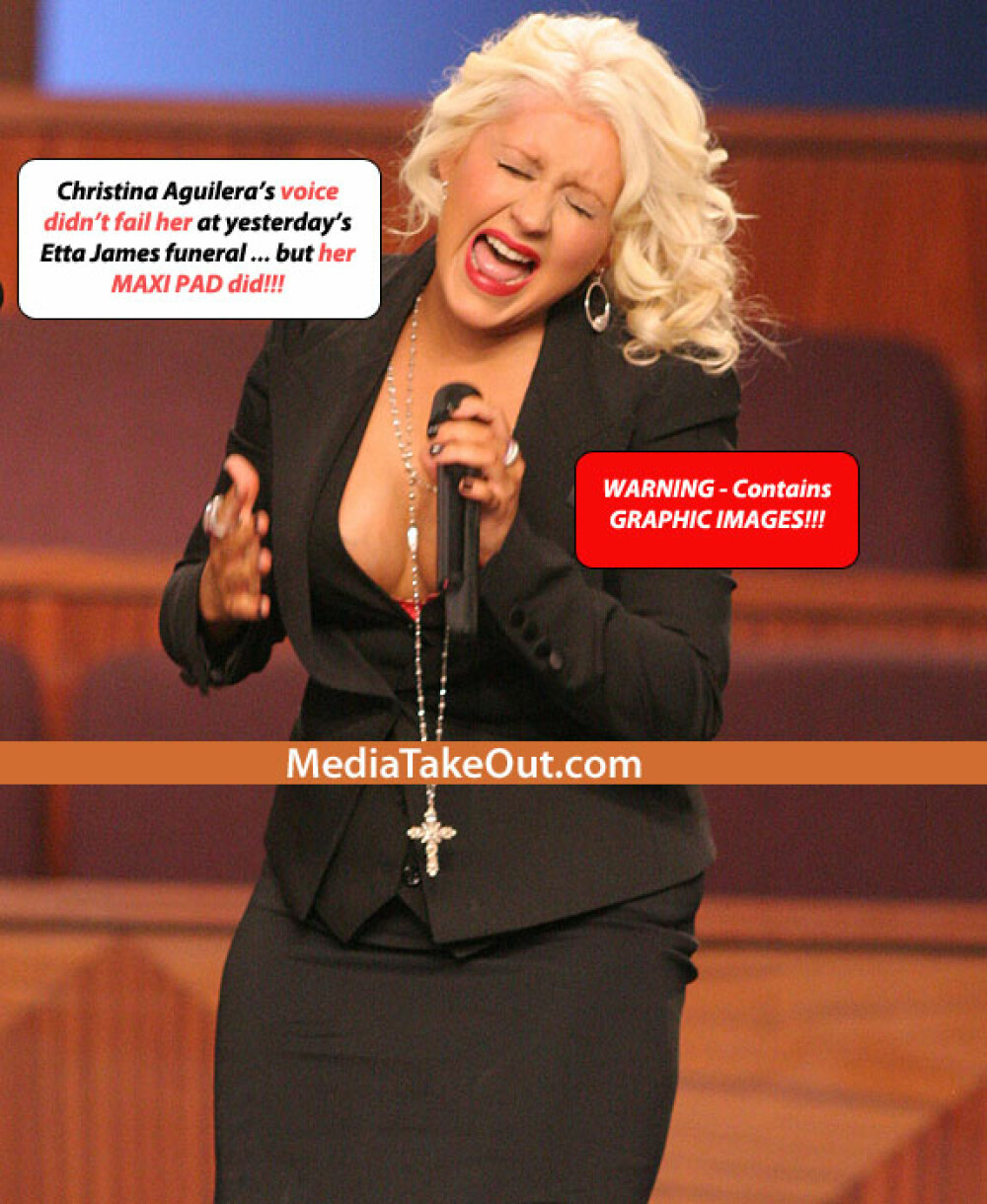 Adevarul despre momentul jenant al Christinei Aguilera. Ce se vedea de fapt pe piciorul artistei - Imaginea 1