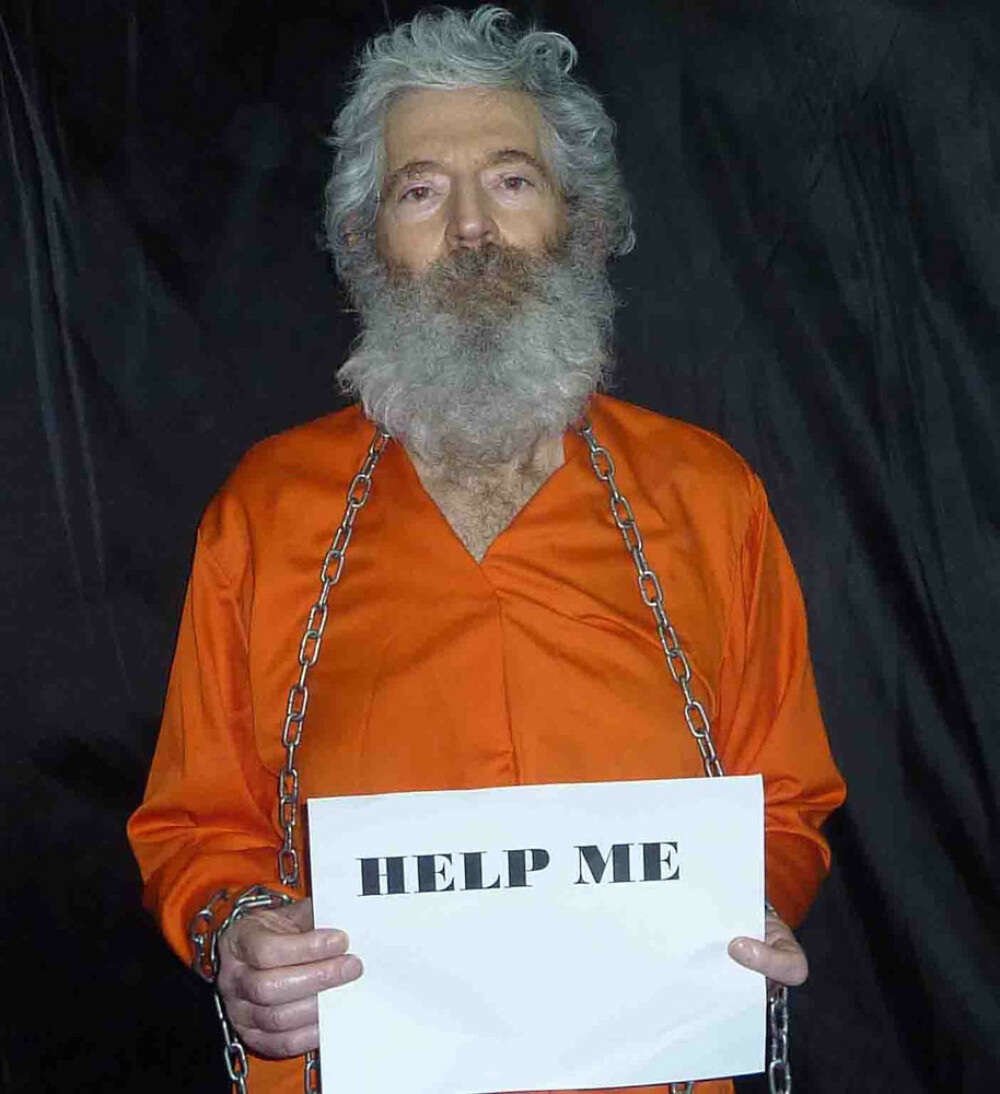 Ultimele imagini cu un fost agent FBI rapit in Iran. Mesajele subtile transmise Guvernului SUA. FOTO - Imaginea 1