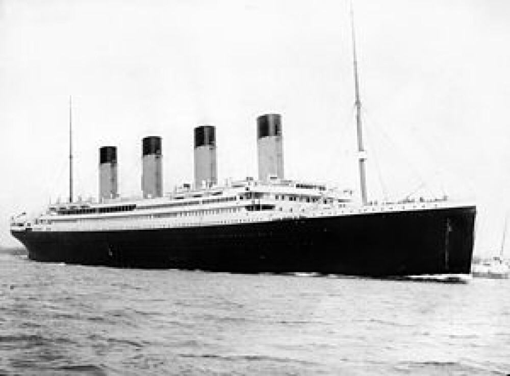 Noi imagini impresionante ale epavei Titanic aflată în descompunere | GALERIE FOTO și VIDEO - Imaginea 22