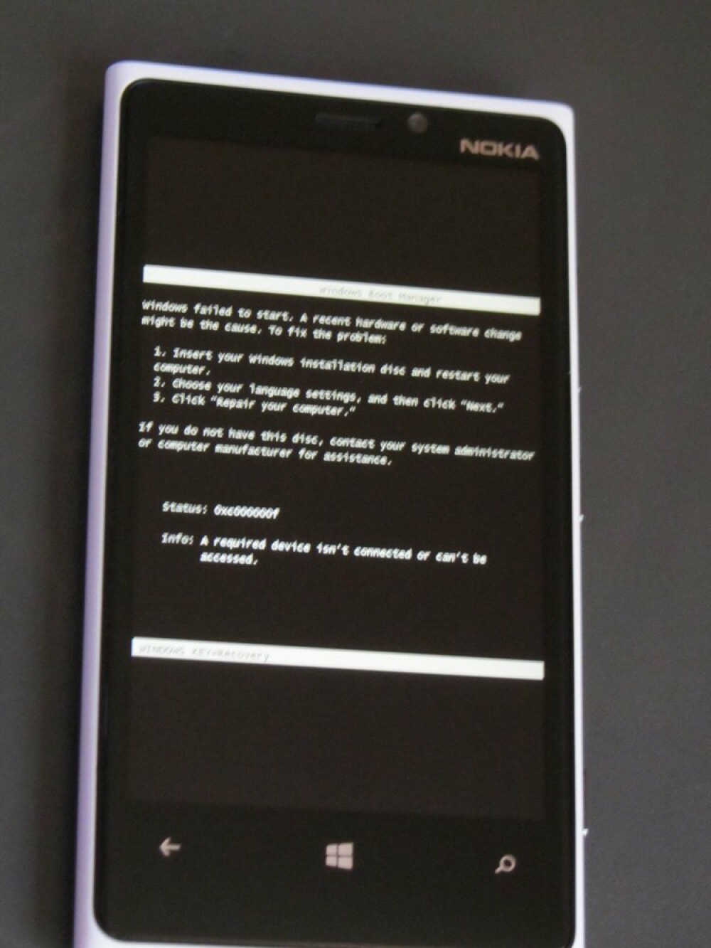 Cea mai ciudata eroare de pe un Windows Phone: 