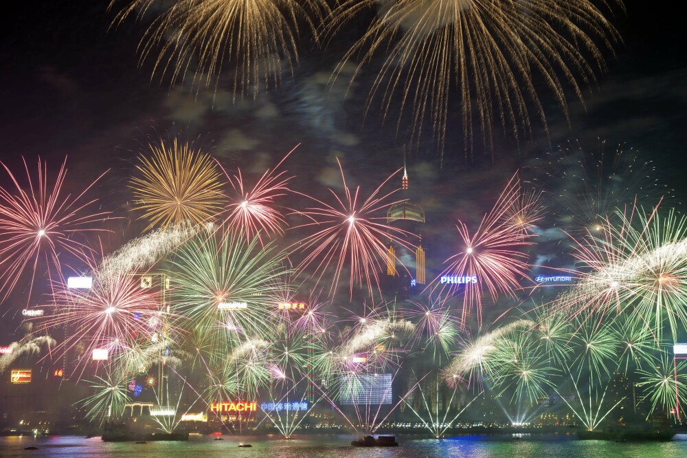 REVELION 2014. Cum au aratat petrecerile si artificiile de Anul Nou in marile orase ale lumii - Imaginea 20
