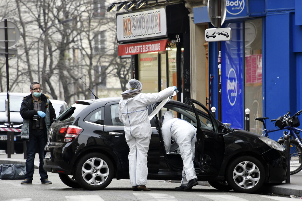 Presupusii teroristi, cautati de peste 30 de ore. S-au ascuns la nord de Paris, zona plasata sub nivel maxim de alerta - Imaginea 2