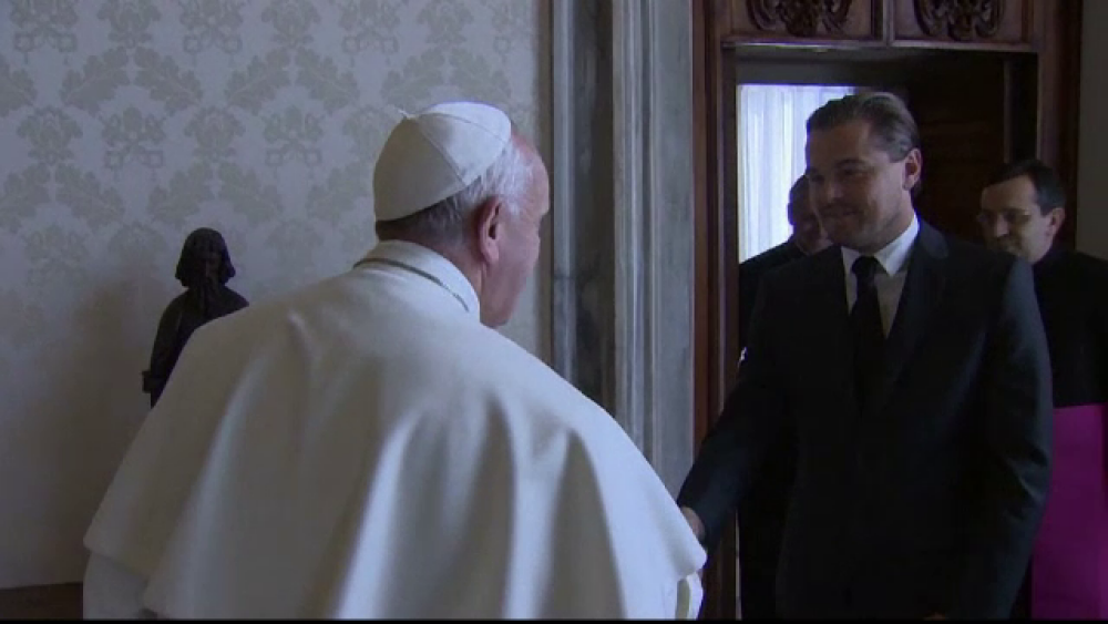 Vizita surpriza la Vatican. Papa Francisc a vorbit cu Leonardo DiCaprio despre incalzirea globala - Imaginea 4