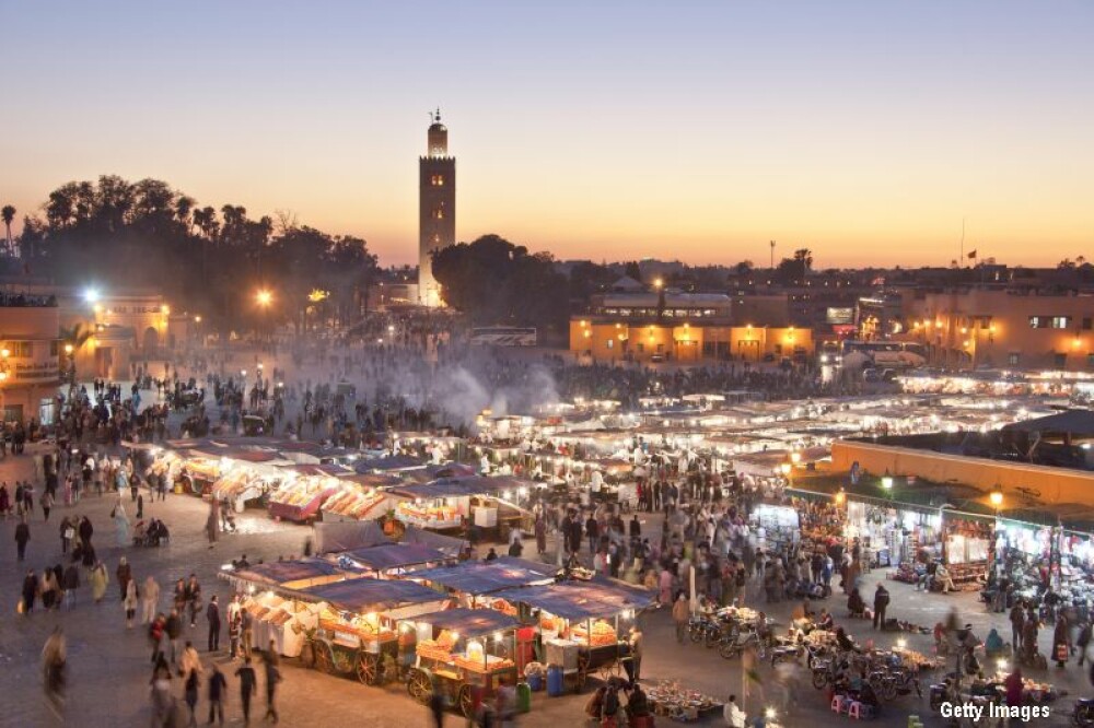 Vacanta in stil maur. Marrakech, orasul marocan care te vrajeste cu gradinile sale, bazarurile si imblanzitorii de serpi - Imaginea 1