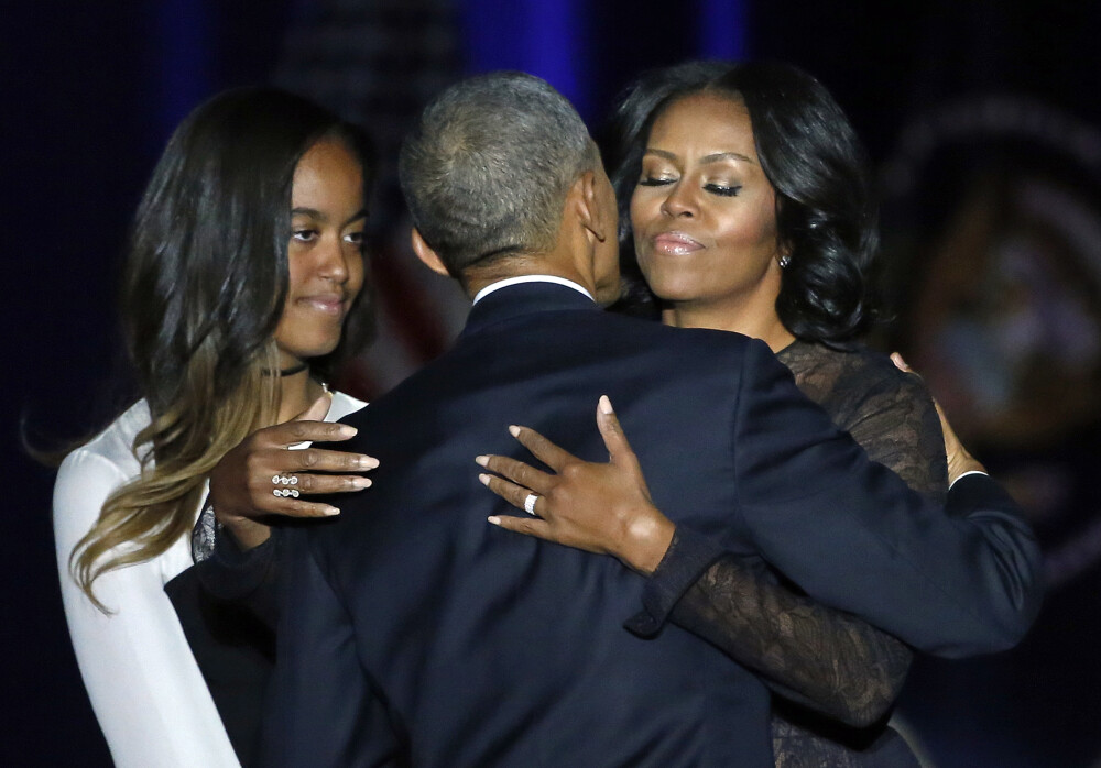 Barack Obama, discurs de ADIO la Chicago, dupa 8 ani de mandat. Declaratie in lacrimi pentru sotia sa, Michelle. VIDEO - Imaginea 3