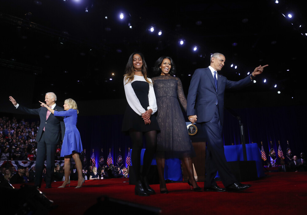 Barack Obama, discurs de ADIO la Chicago, dupa 8 ani de mandat. Declaratie in lacrimi pentru sotia sa, Michelle. VIDEO - Imaginea 4