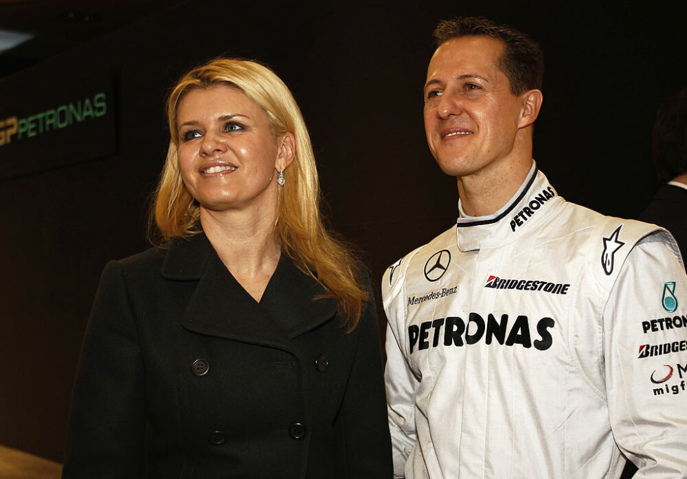 Michael Schumacher împlineşte 52 de ani. Au trecut peste 7 ani de la accidentul de schi - Imaginea 10