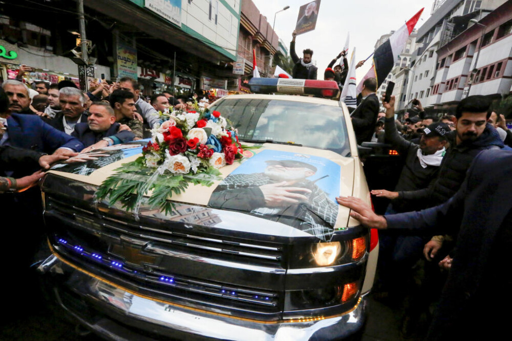 Înmormântarea lui Soleimani a fost amânată, după ce 35 de persoane au murit - Imaginea 7