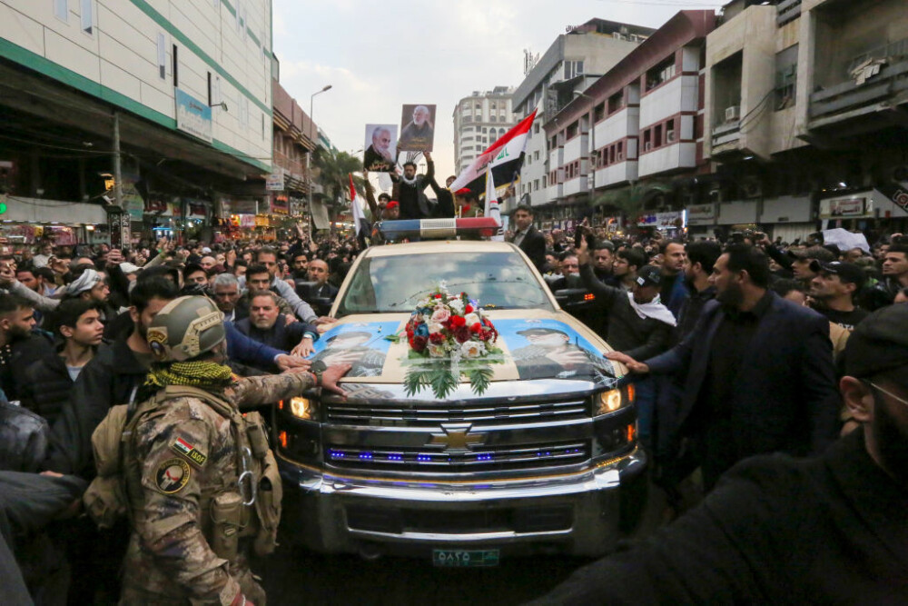 Înmormântarea lui Soleimani a fost amânată, după ce 35 de persoane au murit - Imaginea 6