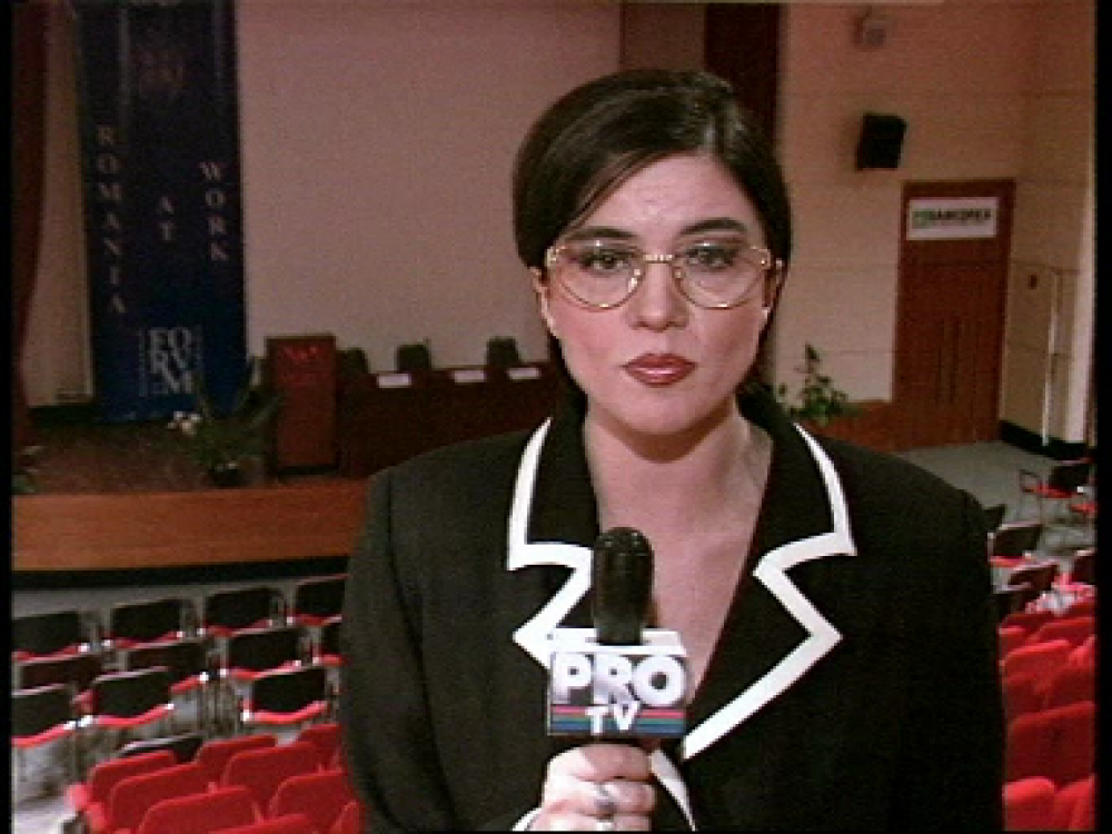 Imagini de arhivă cu Cristina Țopescu la PRO TV: corespondent și prezentator de știri - Imaginea 3