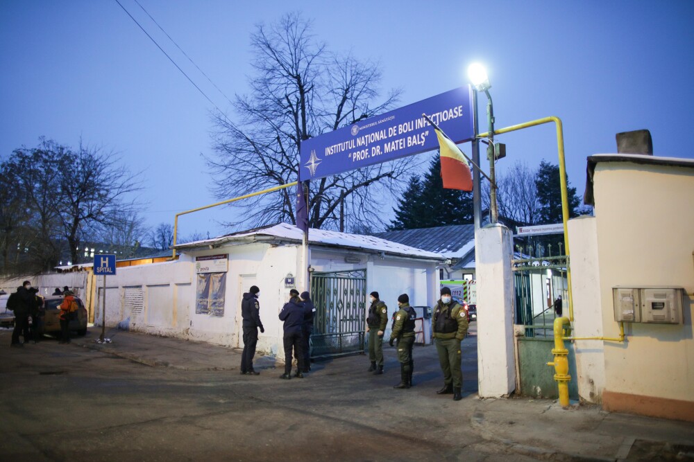 Incendiu de proporții la Institutul ”Matei Balș”. Cinci oameni au murit, zeci de pacienți au fost evacuați - Imaginea 2