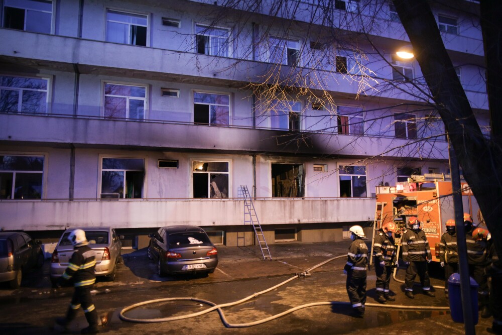 Incendiu de proporții la Institutul ”Matei Balș”. Cinci oameni au murit, zeci de pacienți au fost evacuați - Imaginea 6