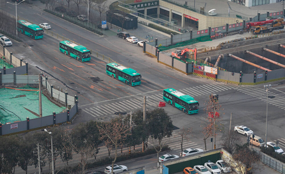 Carantină ca la începutul pandemiei în China. Străzile sunt pustii, oamenii închiși în case au rămas fără mâncare - Imaginea 11