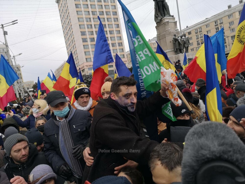 George Simion, atacat cu cerneală la Iași, de Ziua Unirii. Ce a cerut liderul AUR să i se facă agresorului - Imaginea 1