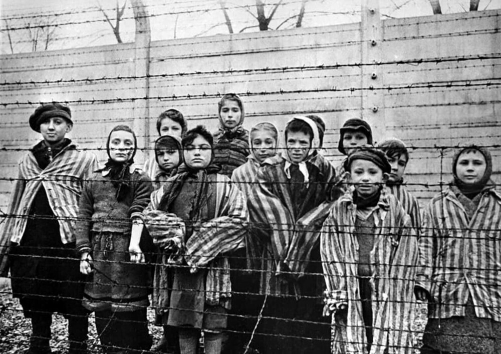 77 de ani de la eliberarea lagărului de concentrare Auschwitz. Imagini tulburătoare cu prizonierii - Imaginea 5