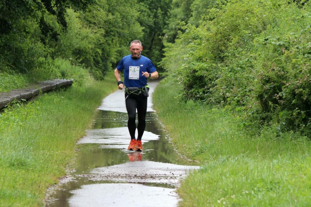 Un bărbat a alergat 365 de maratoane în 365 de zile. Care a fost scopul său. GALERIE FOTO - Imaginea 4